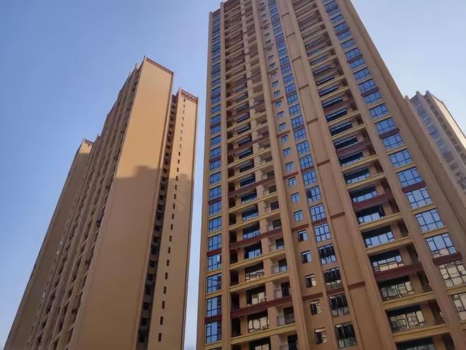 尘终于被注射死刑前男友透露她生前怪异习惯马德里竞技携手K82024年拜月女叶诚(图8)